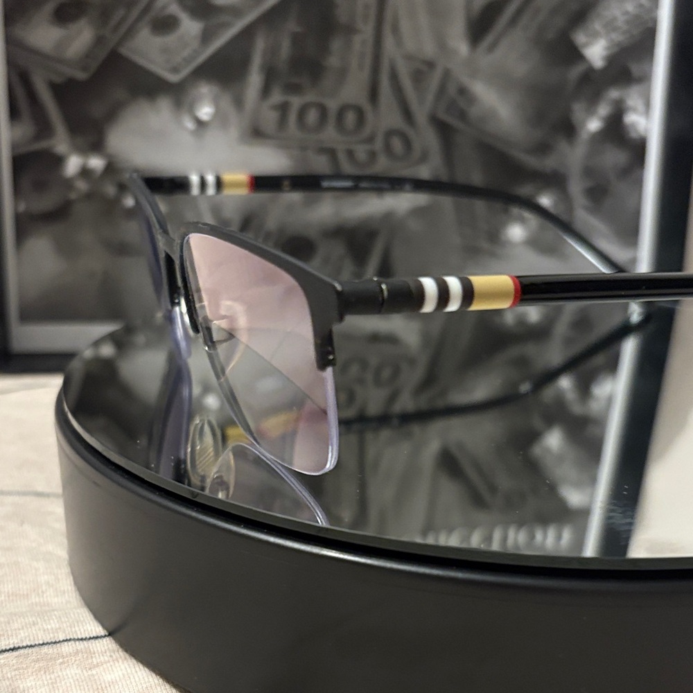 Burberry Black Accented Glasses